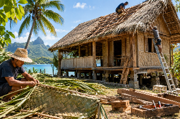Comment rénover un faré traditionnel ?