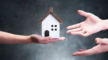 DIVORCE ET BIEN IMMOBILIER : COMMENT GÉRER CETTE SITUATION ?