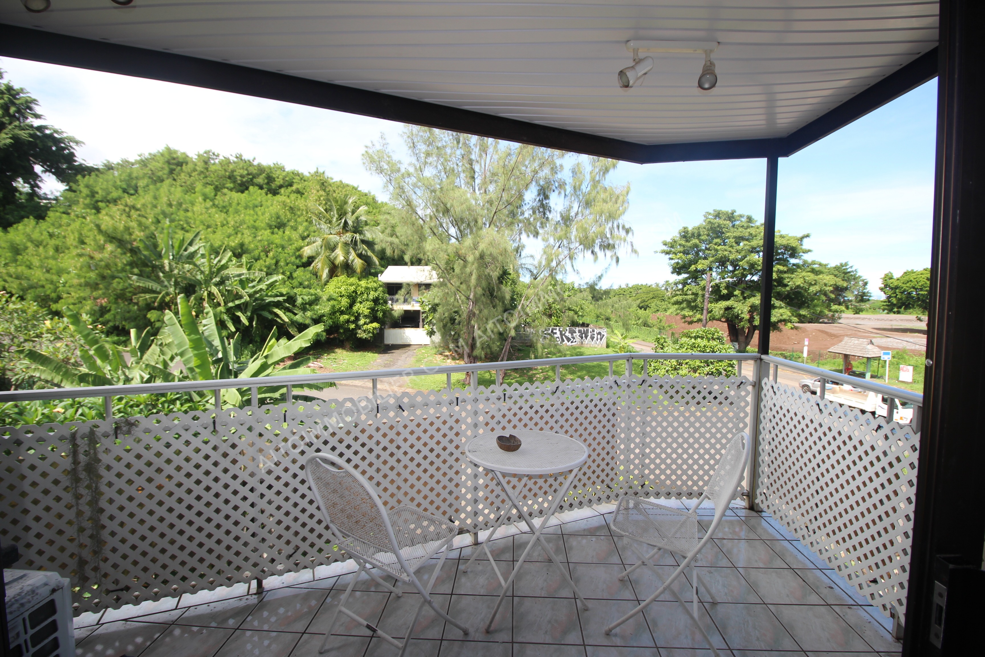 PUNAAUIA - APPARTEMENT F4 5