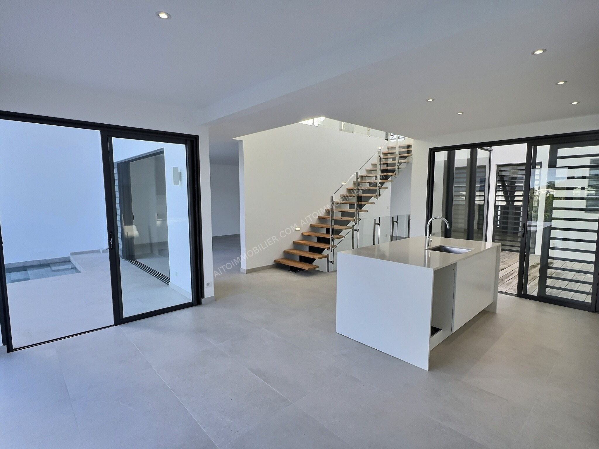 VENTE MAISON SUR PUNAAUIA 3