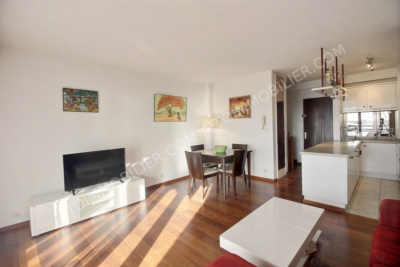 A LOUER APPARTEMENT F2 PAPEETE