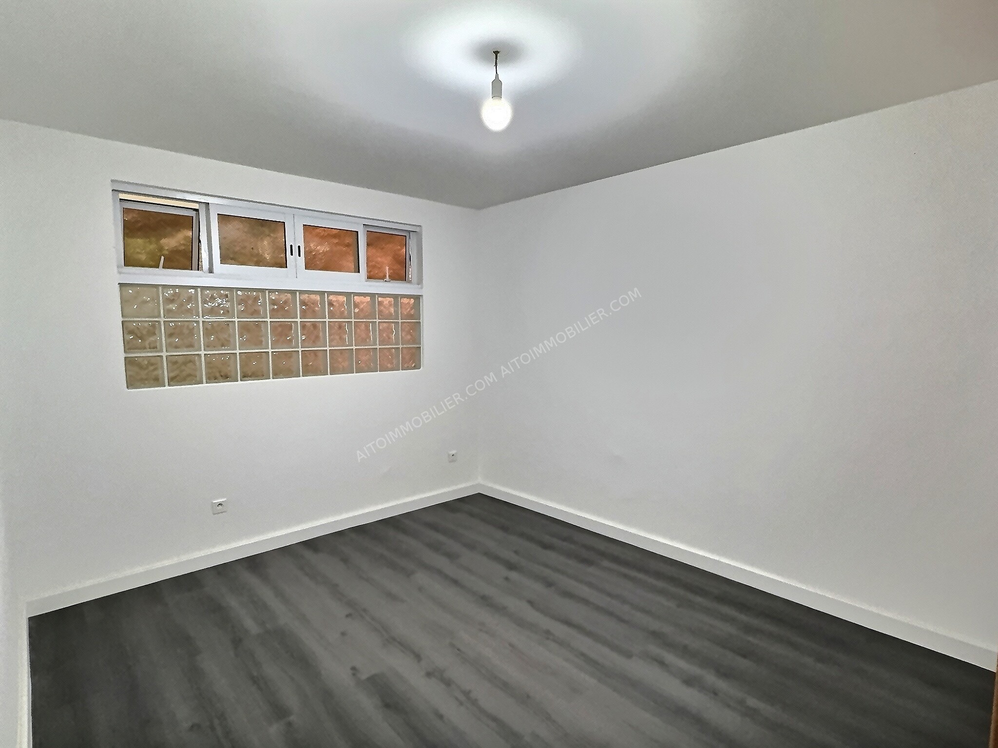 PAPEETE - TIPAERUI - APPARTEMENT F4 4