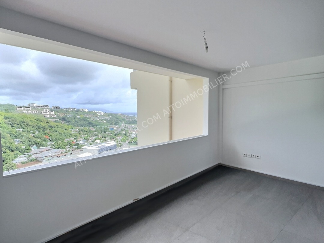 PAPEETE - TIPAERUI - APPARTEMENT F4 8