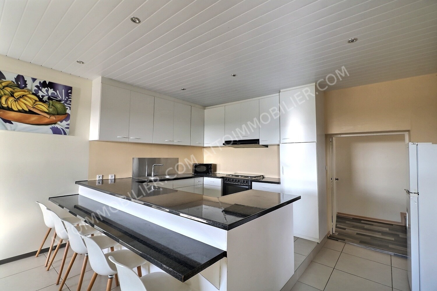 À LOUER APPARTEMENT F4 ARUE 5