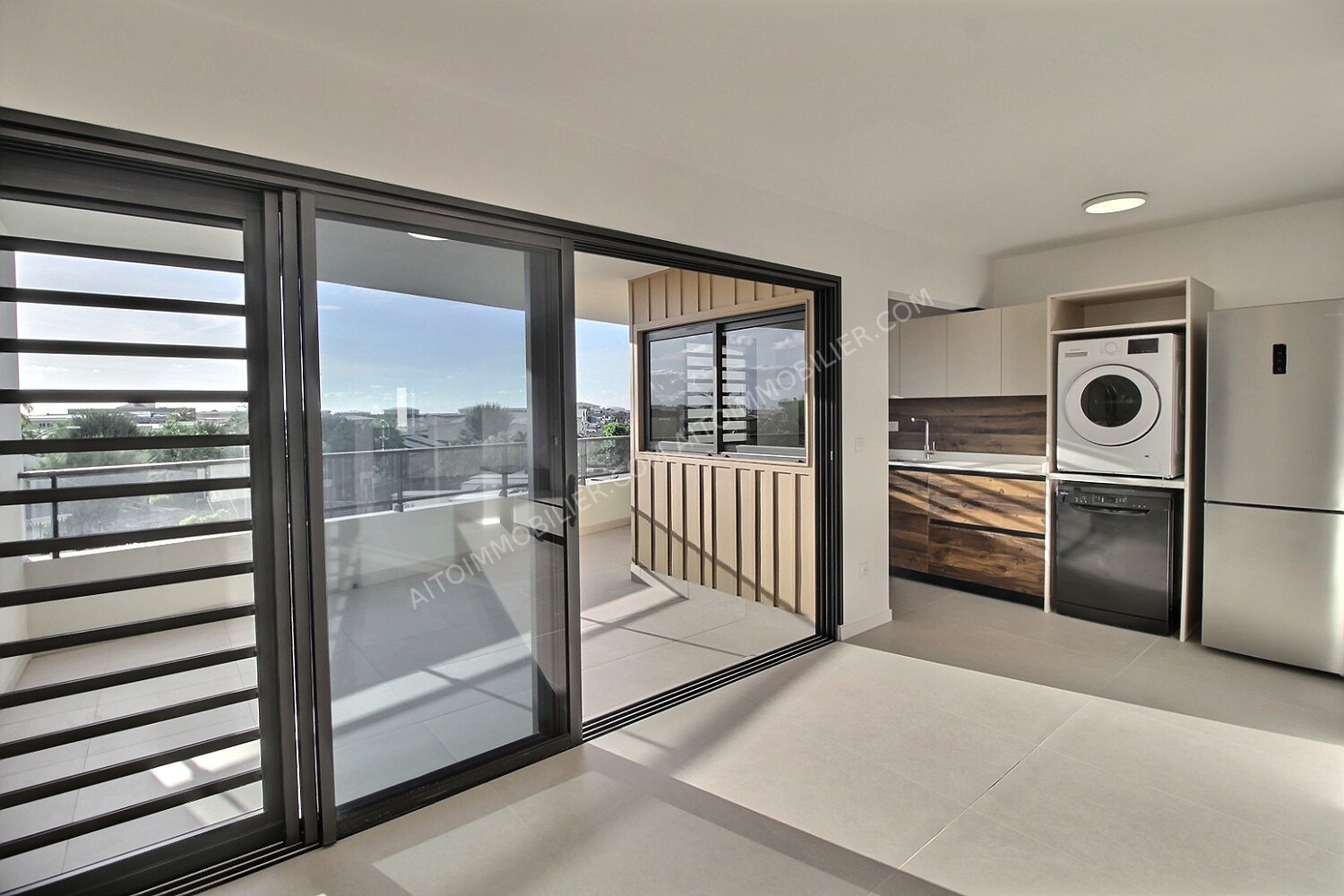 A LOUER APPARTEMENT F2 PAPEETE 3
