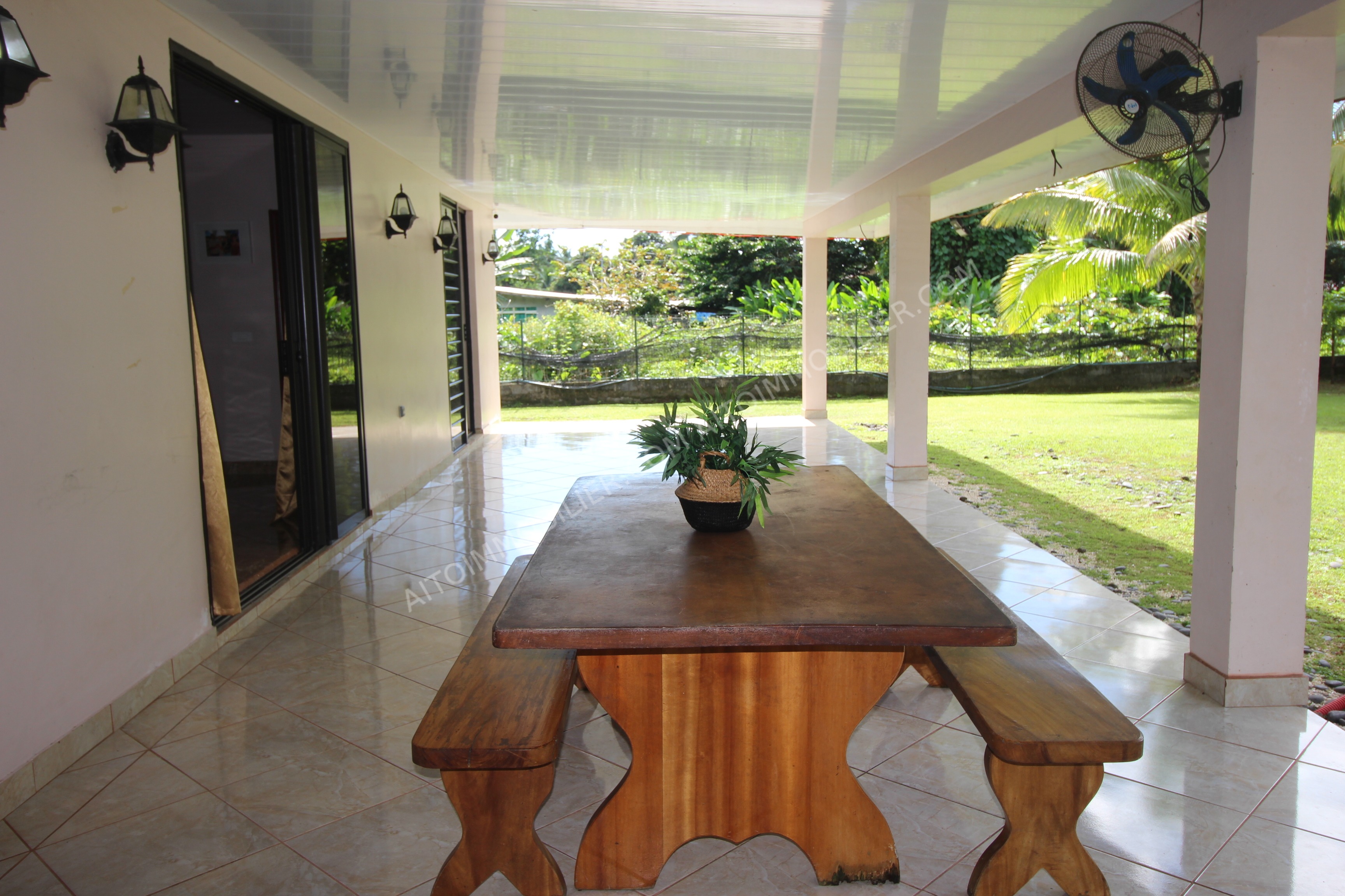 VENTE MAISON SUR MAHAENA 8