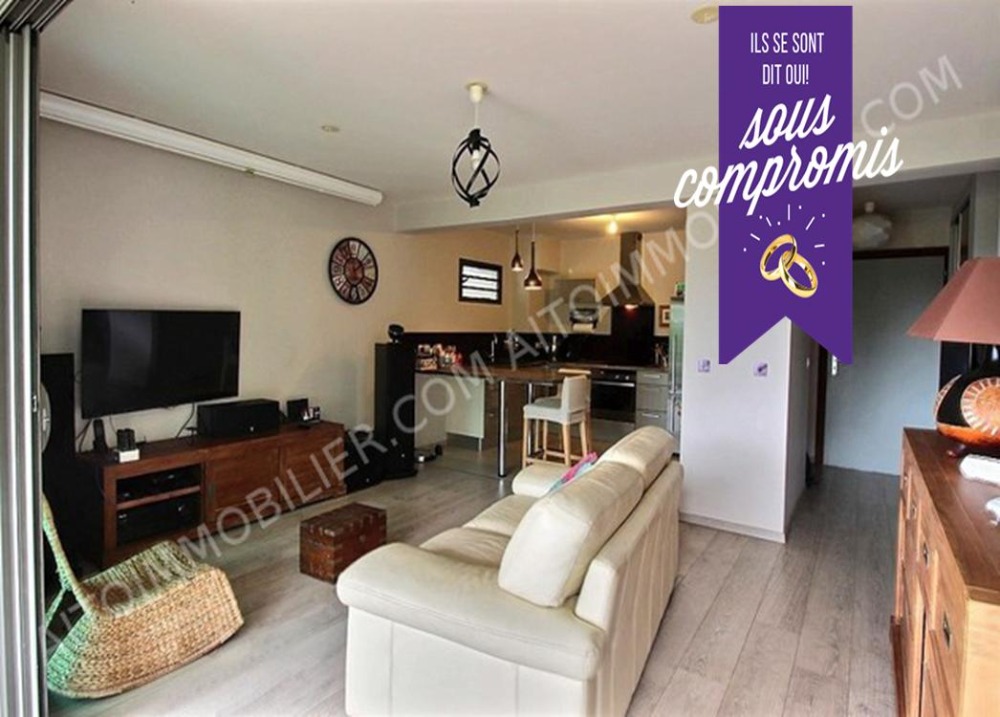 APPARTEMENT F3 A VENDRE SUR FAAA