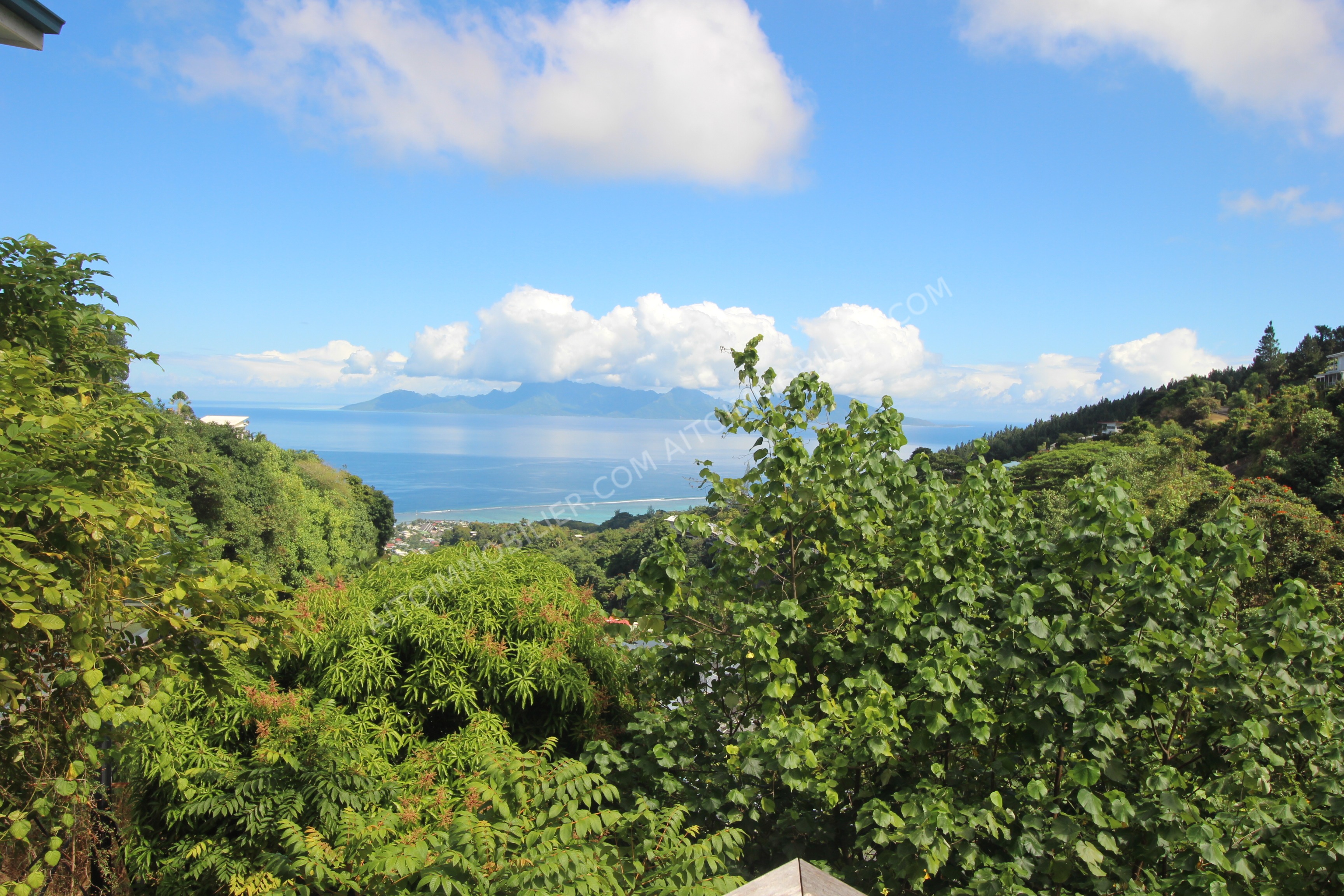 PUNAAUIA HAUTEURS - MAISON F5 VUE MOOREA 16
