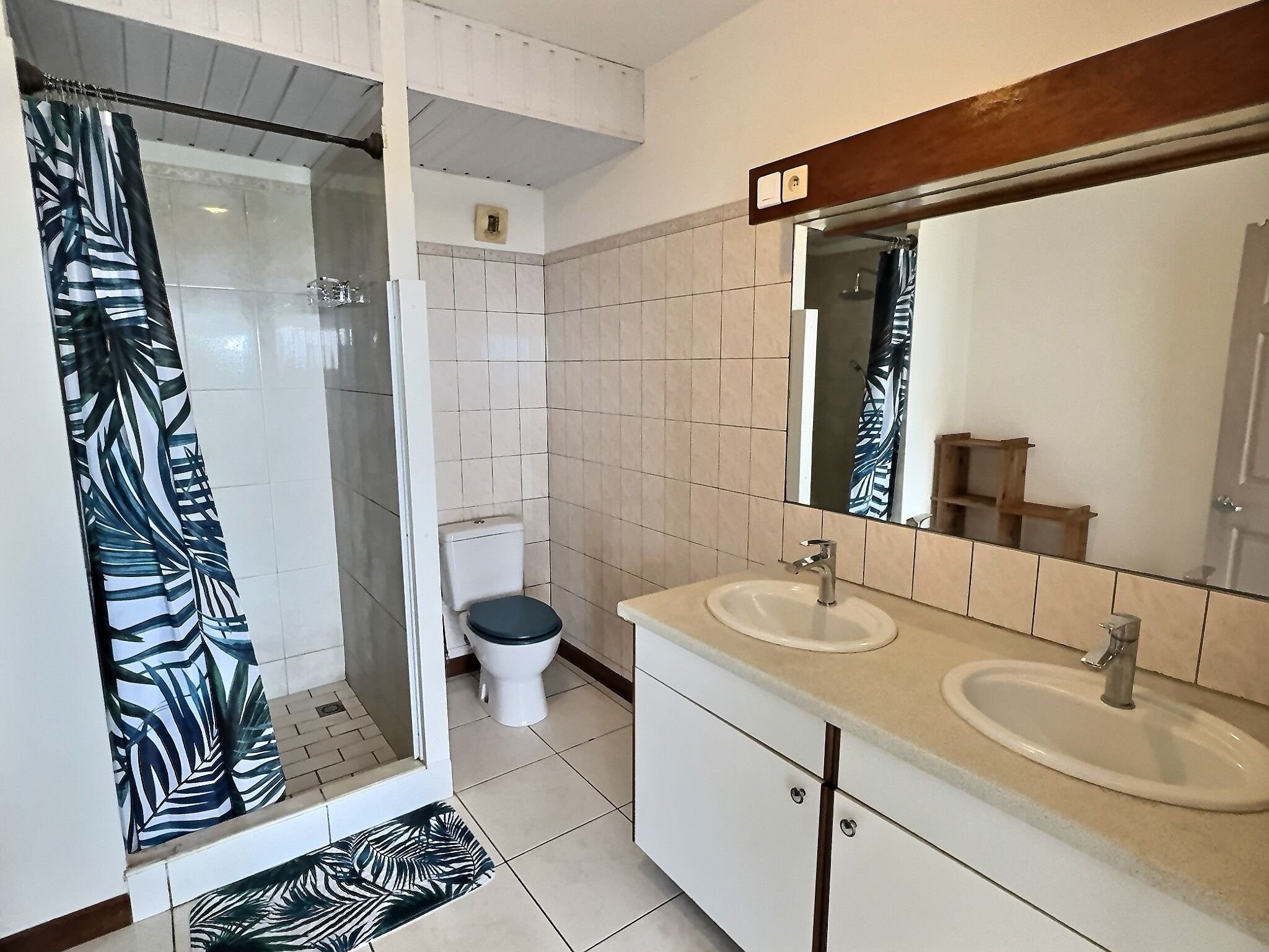 À LOUER APPARTEMENT F2 BIS PUNAAUIA 8