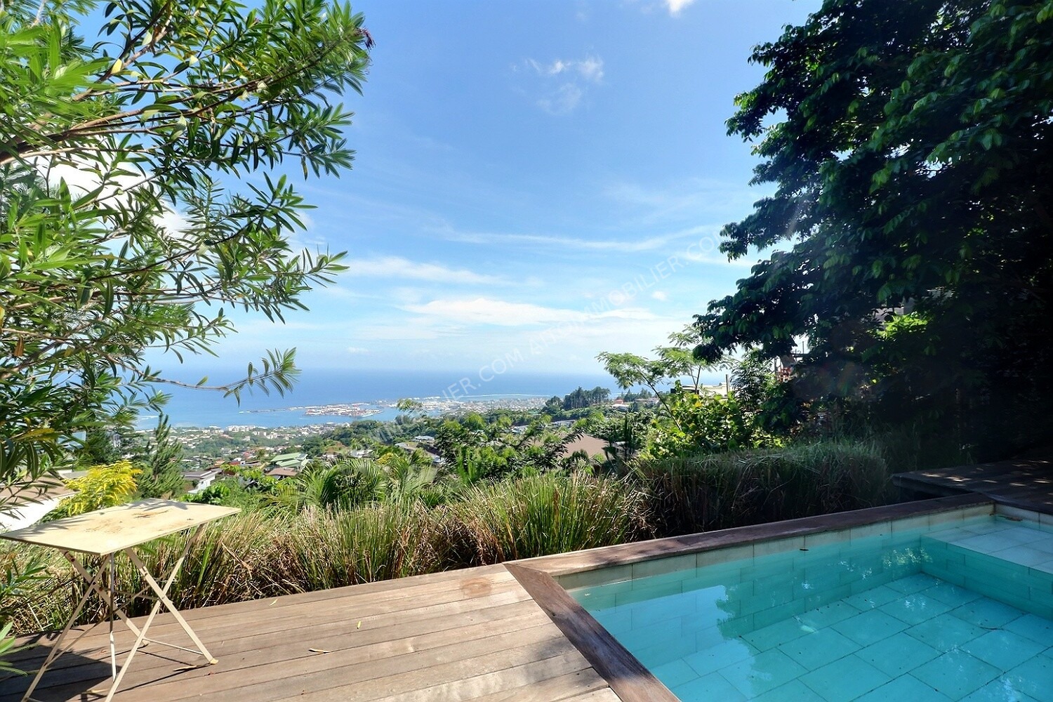 Vente maison sur Pamatai Hills 1