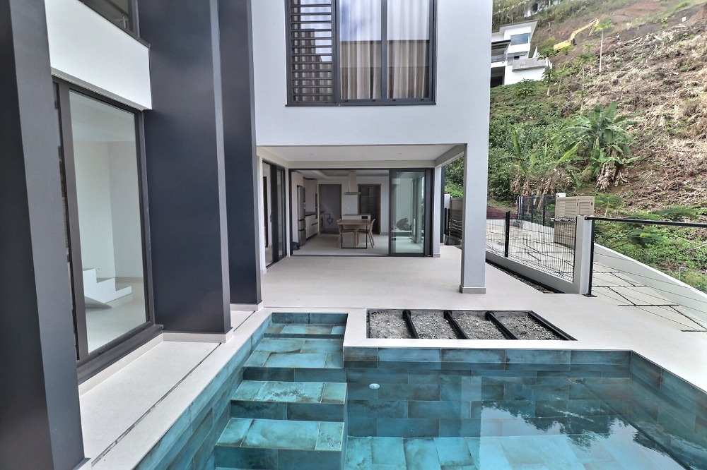 À LOUER MAISON F4 PAMATAI HILLS