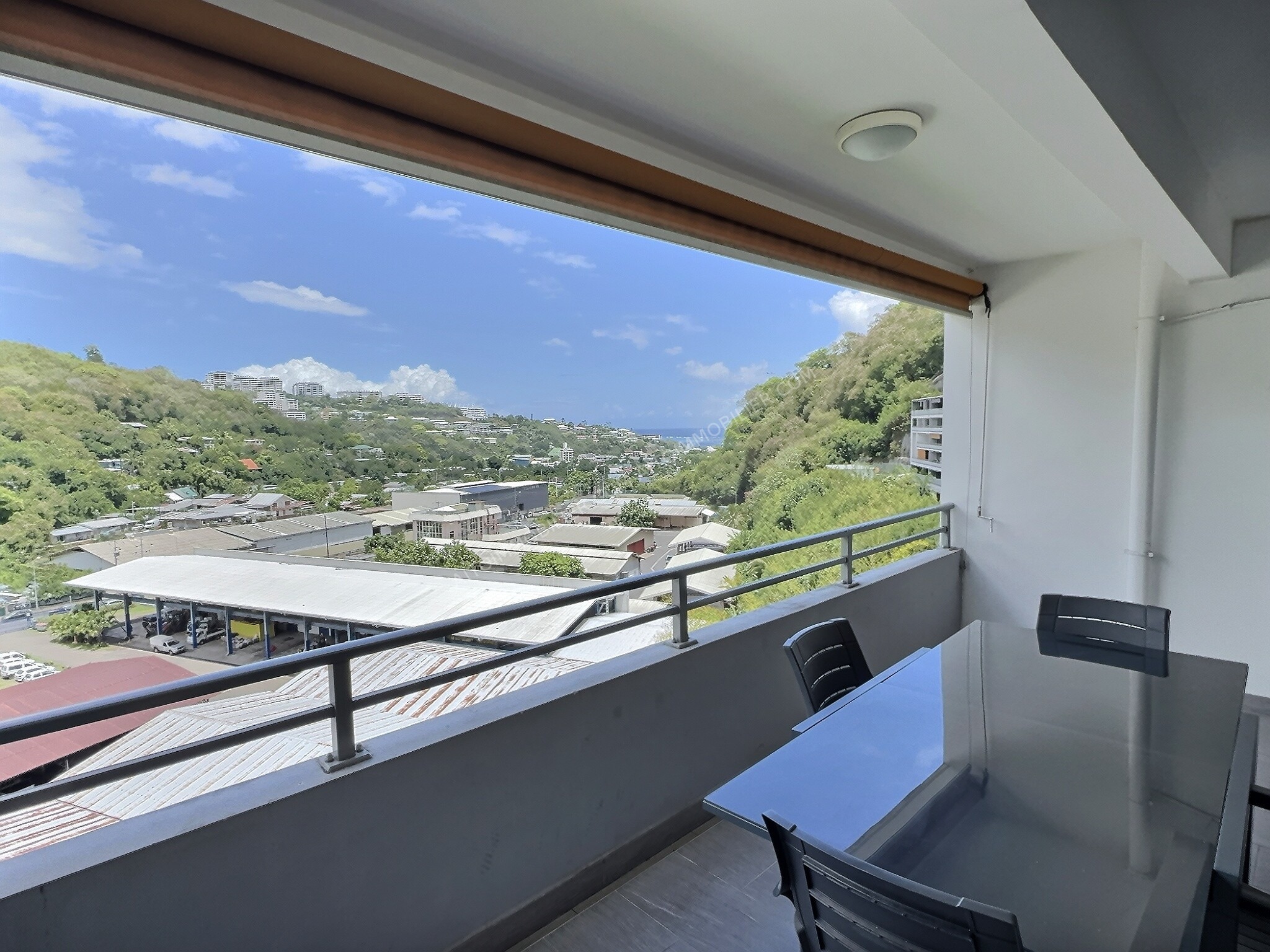 VENTE APPARTEMENT SUR TIPAERUI 9