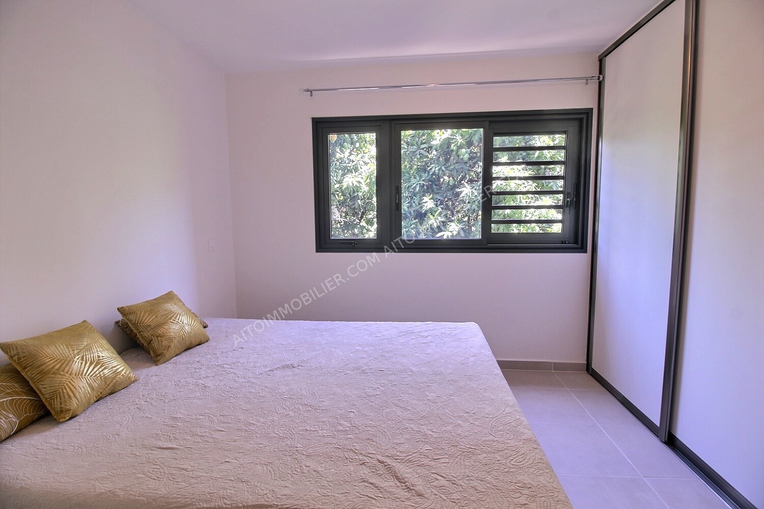 A LOUER APPARTEMENT F2 PAPEETE TAUNOA 4