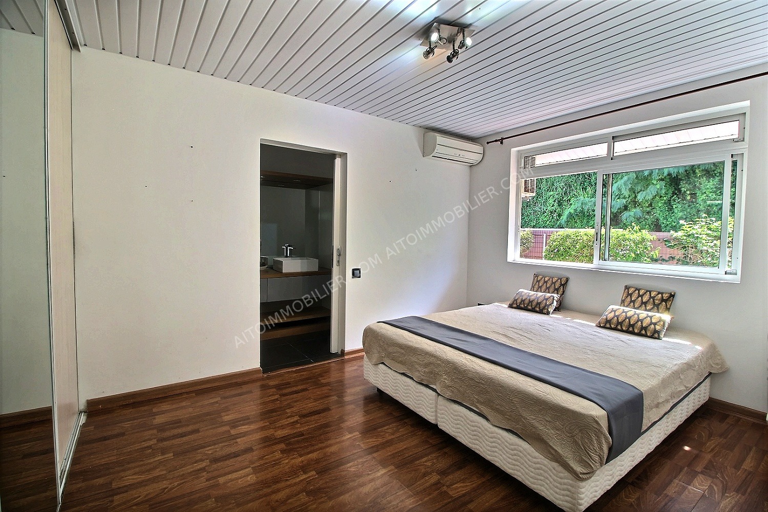 A VENDRE MAISON F4 FAAA 4