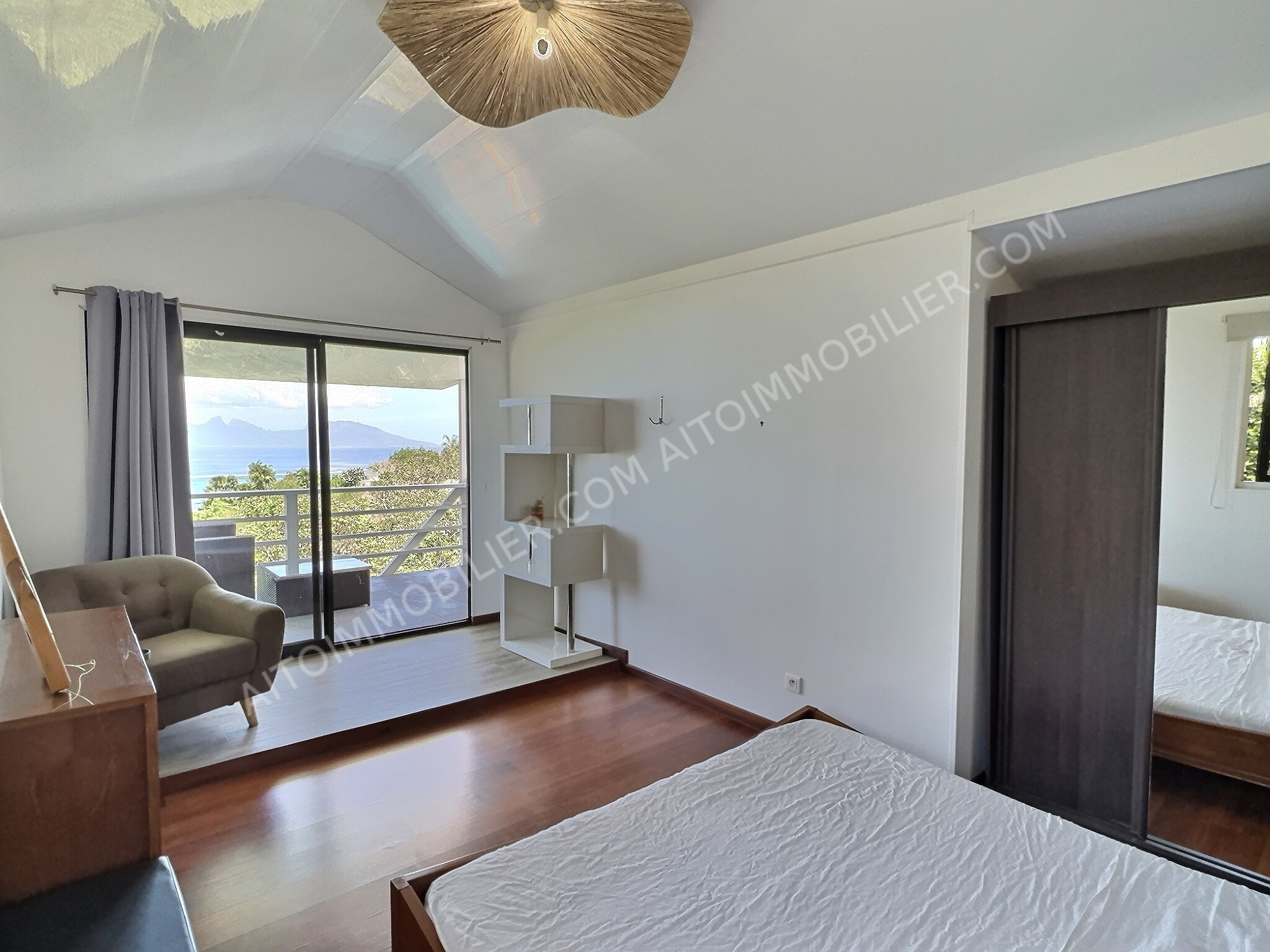 PUNAAUIA - MAISON F6 PISCINE ET JACCUZI 15