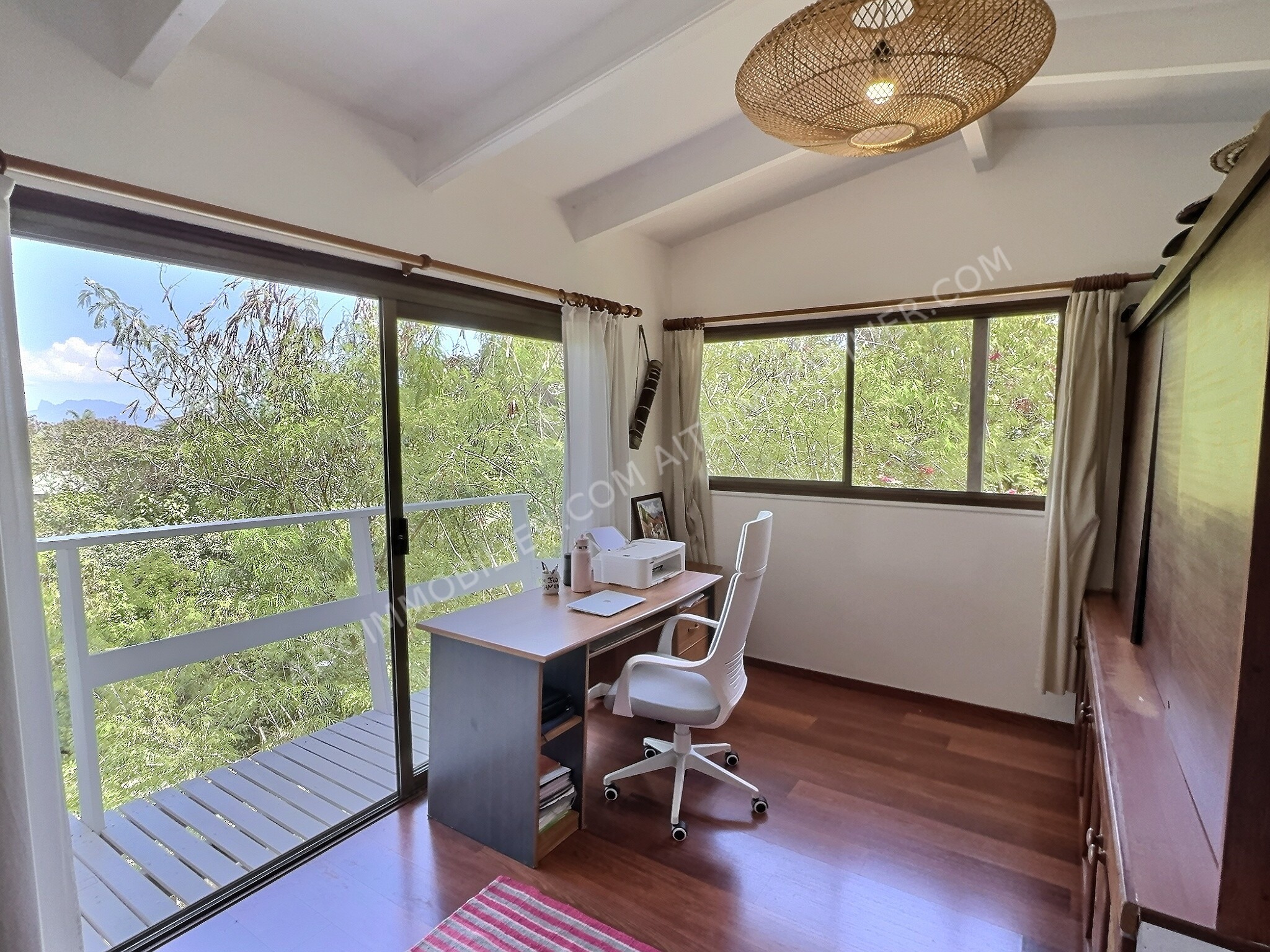 PUNAAUIA - MAISON F6 PISCINE ET JACCUZI 8