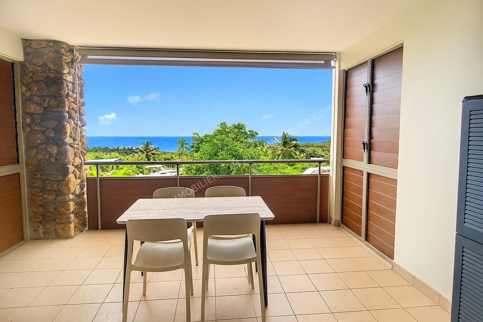 À LOUER APPARTEMENT F2 PUNAAUIA 10