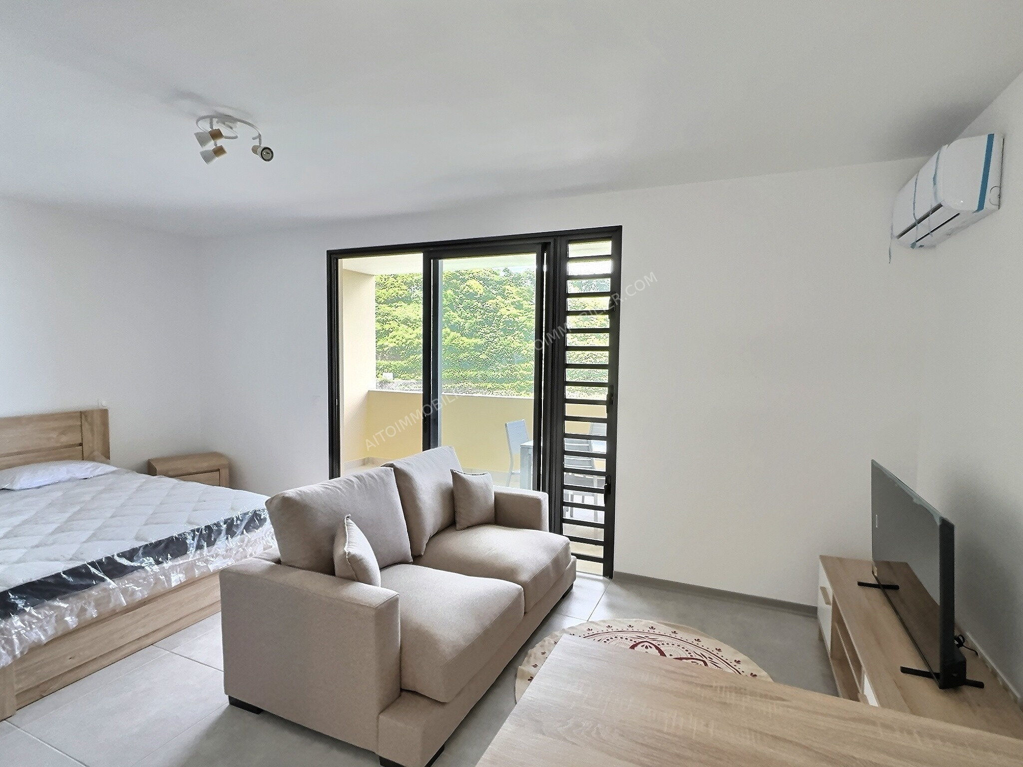 Appartement F1 à louersur Papeete 4