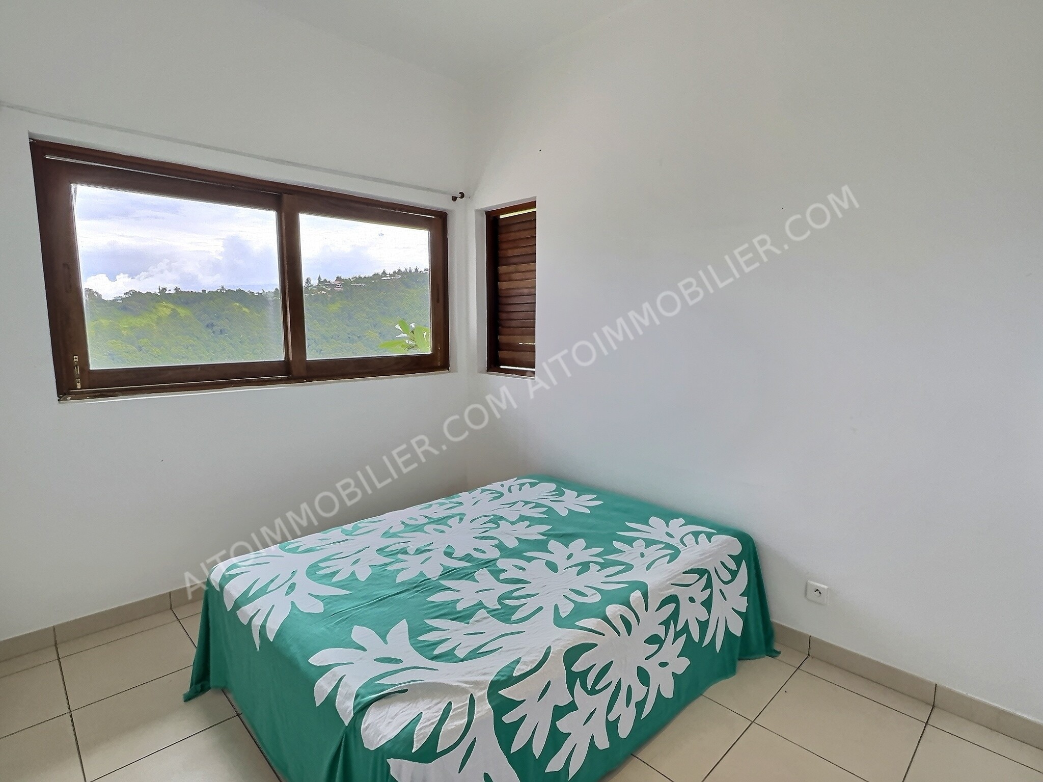 Maison à vendre Punaauia, Matatia | Vue imprenable sur Moorea 4