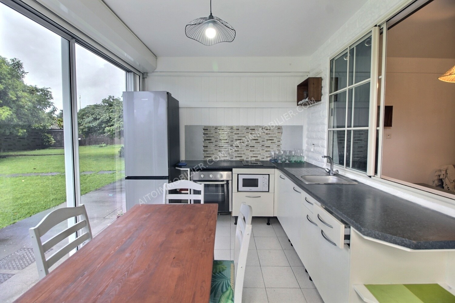 A LOUER APPARTEMENT F2 PAEA 2