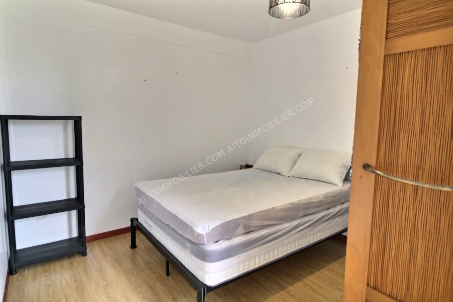 A LOUER APPARTEMENT F2 PAEA 5