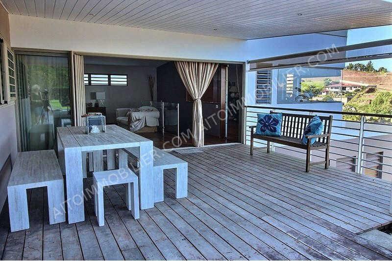 A LOUER MAISON DE TYPE F4 SIS A PUNAAUIA 8