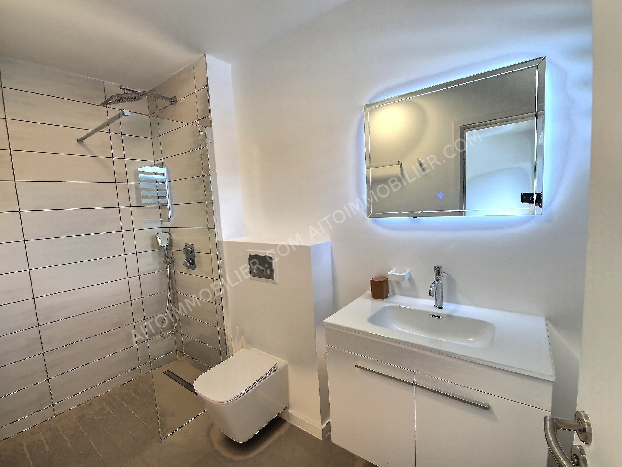 A LOUER APPARTEMENT F2 PAPEETE 5