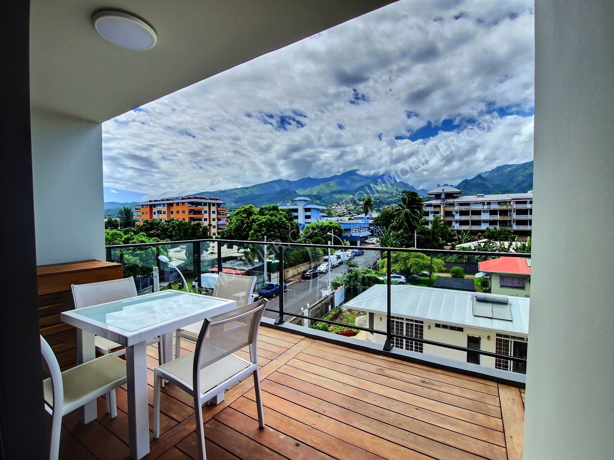 A LOUER APPARTEMENT F2 PAPEETE 2
