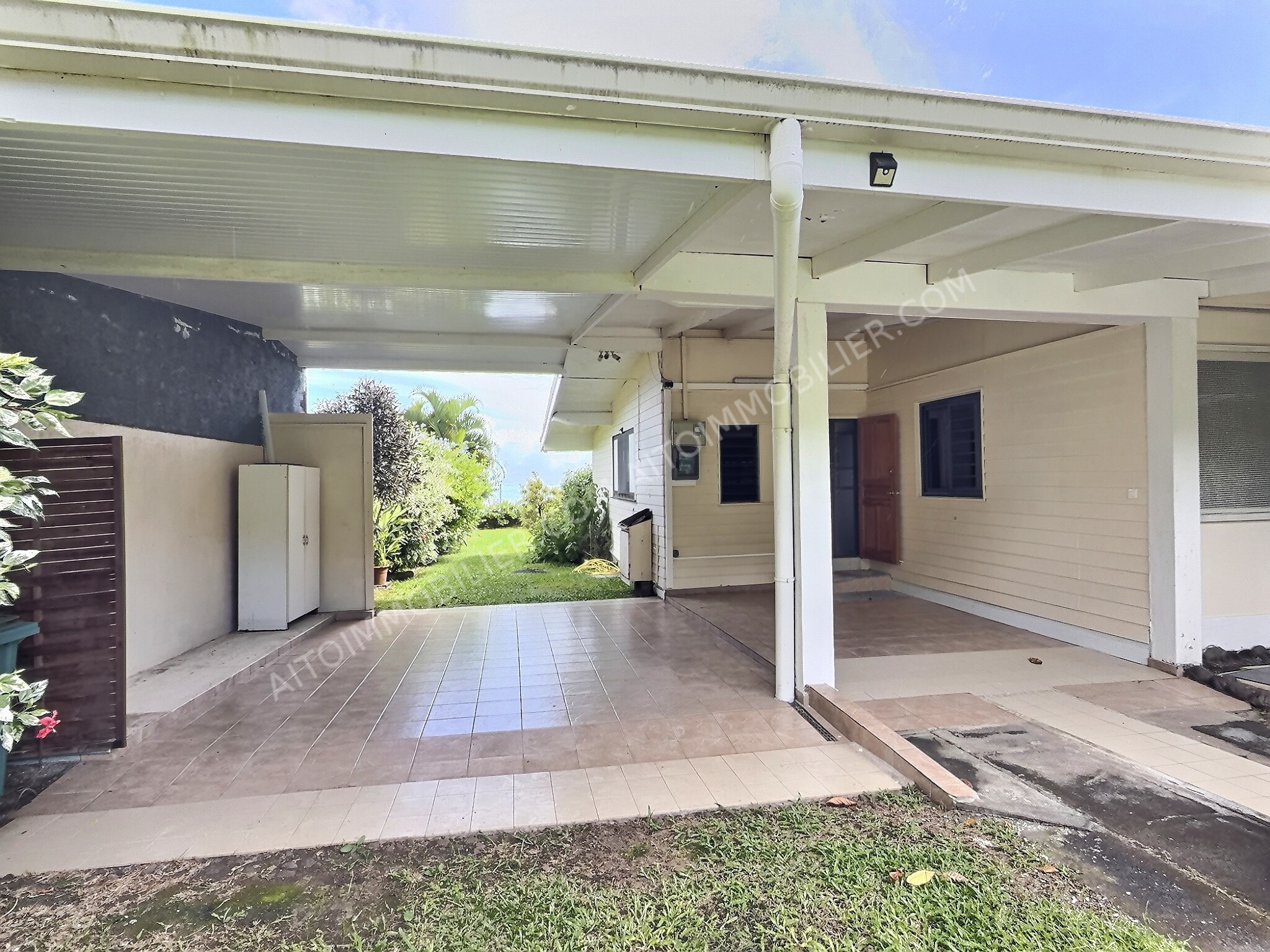 A LOUER MAISON F3 PAPARA 12