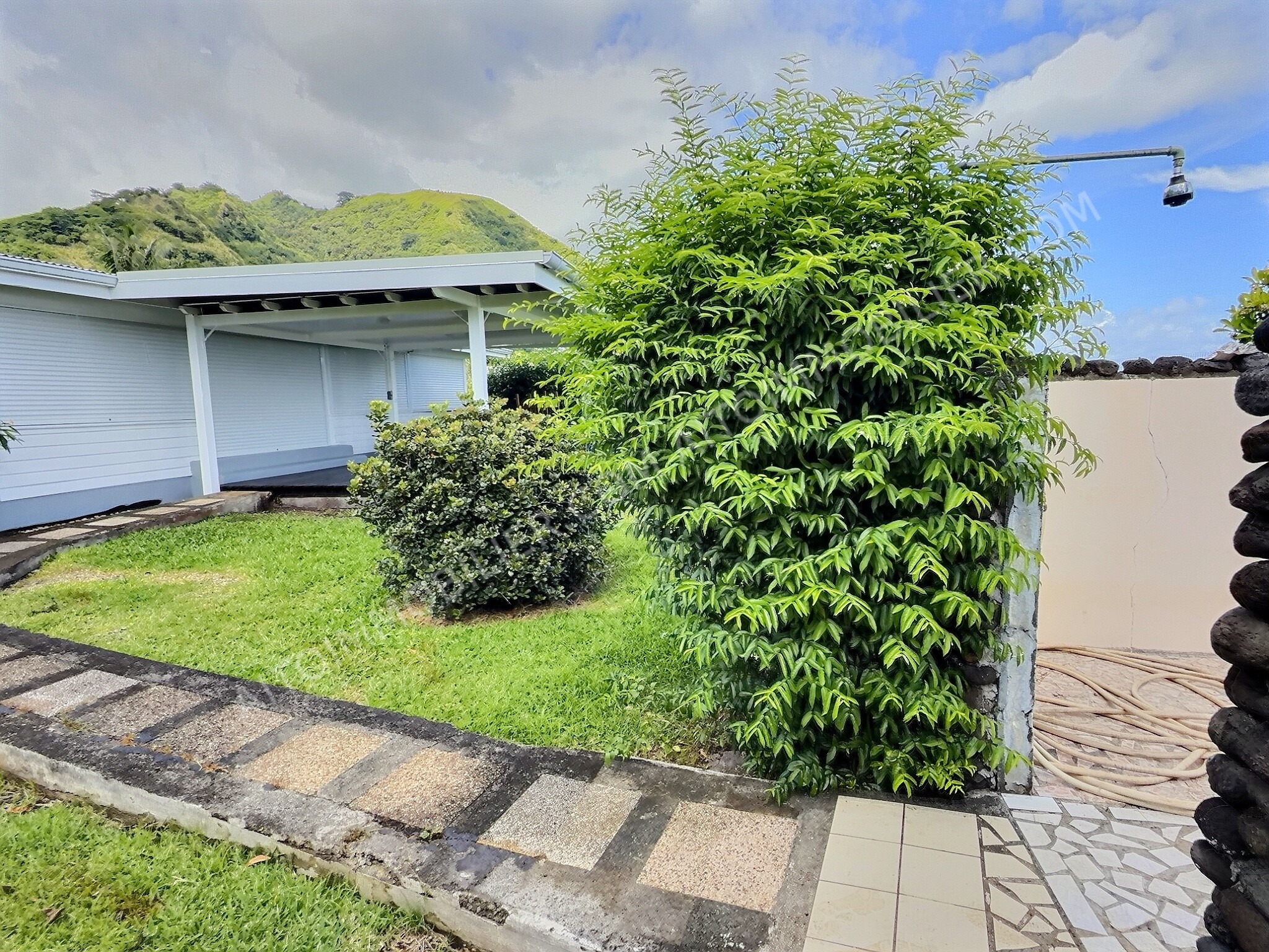 A LOUER MAISON F3 PAPARA 17