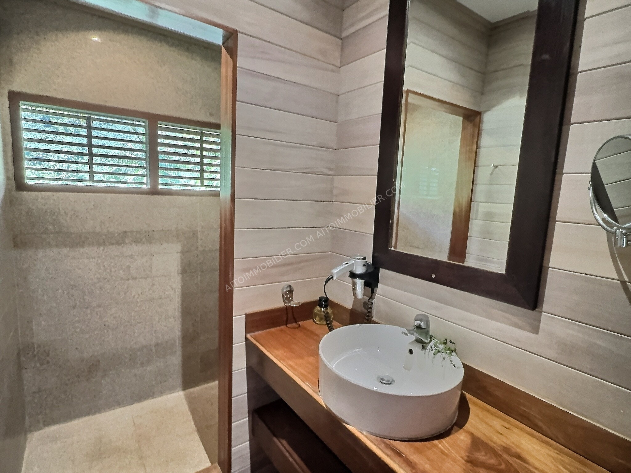 A VENDRE MAISON F3 MOOREA 7