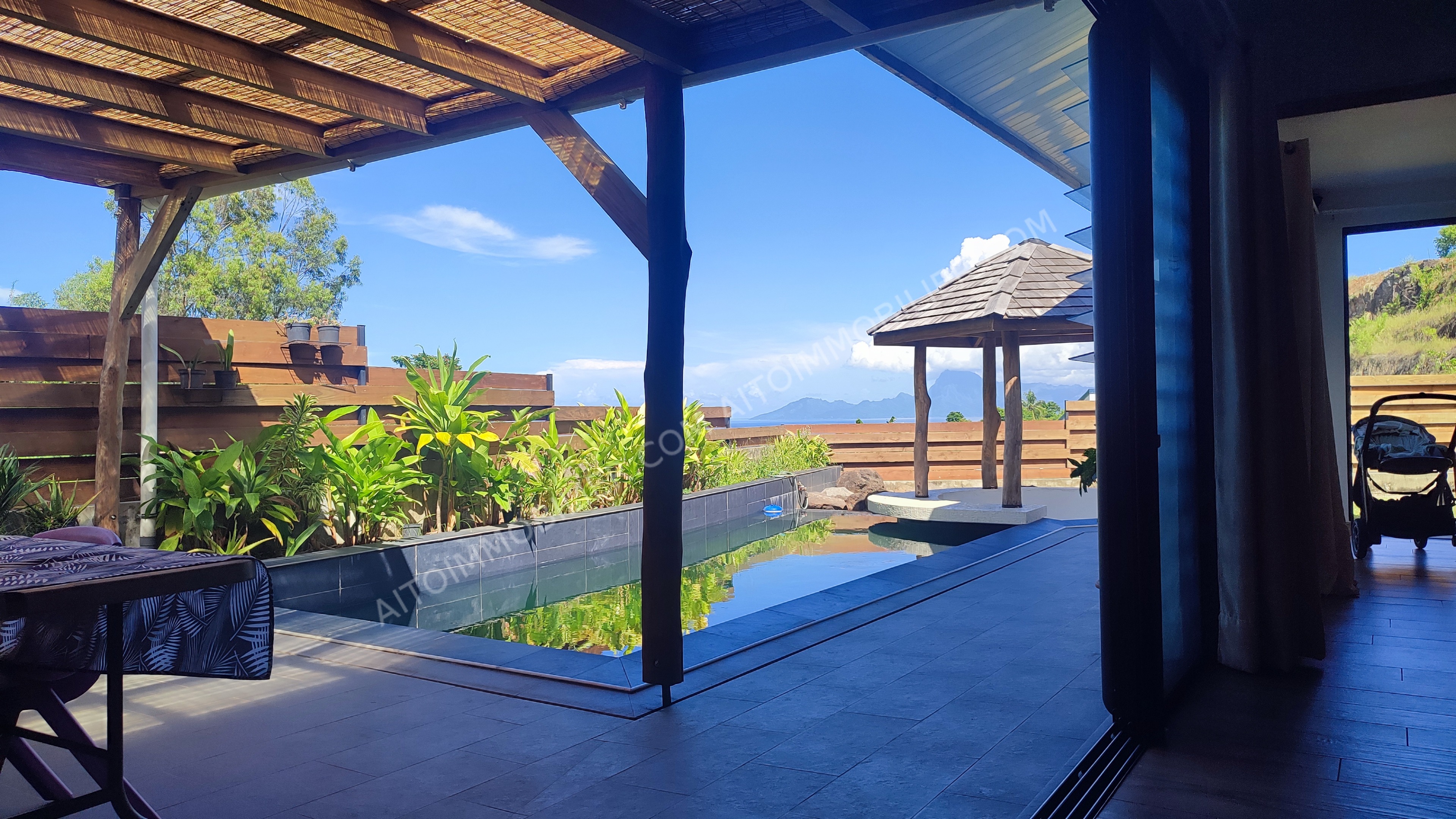 A LOUER MAISON F4 MEUBLÉE PUNAAUIA 1