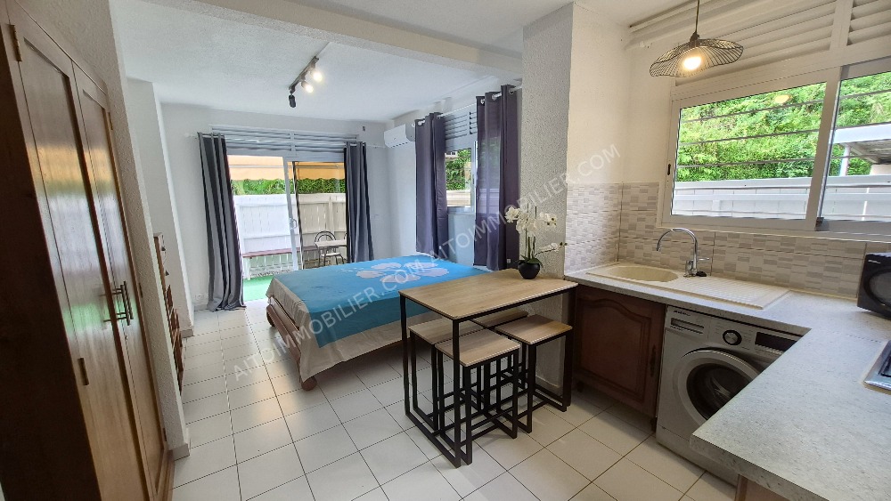 A LOUER STUDIO PUNAAUIA