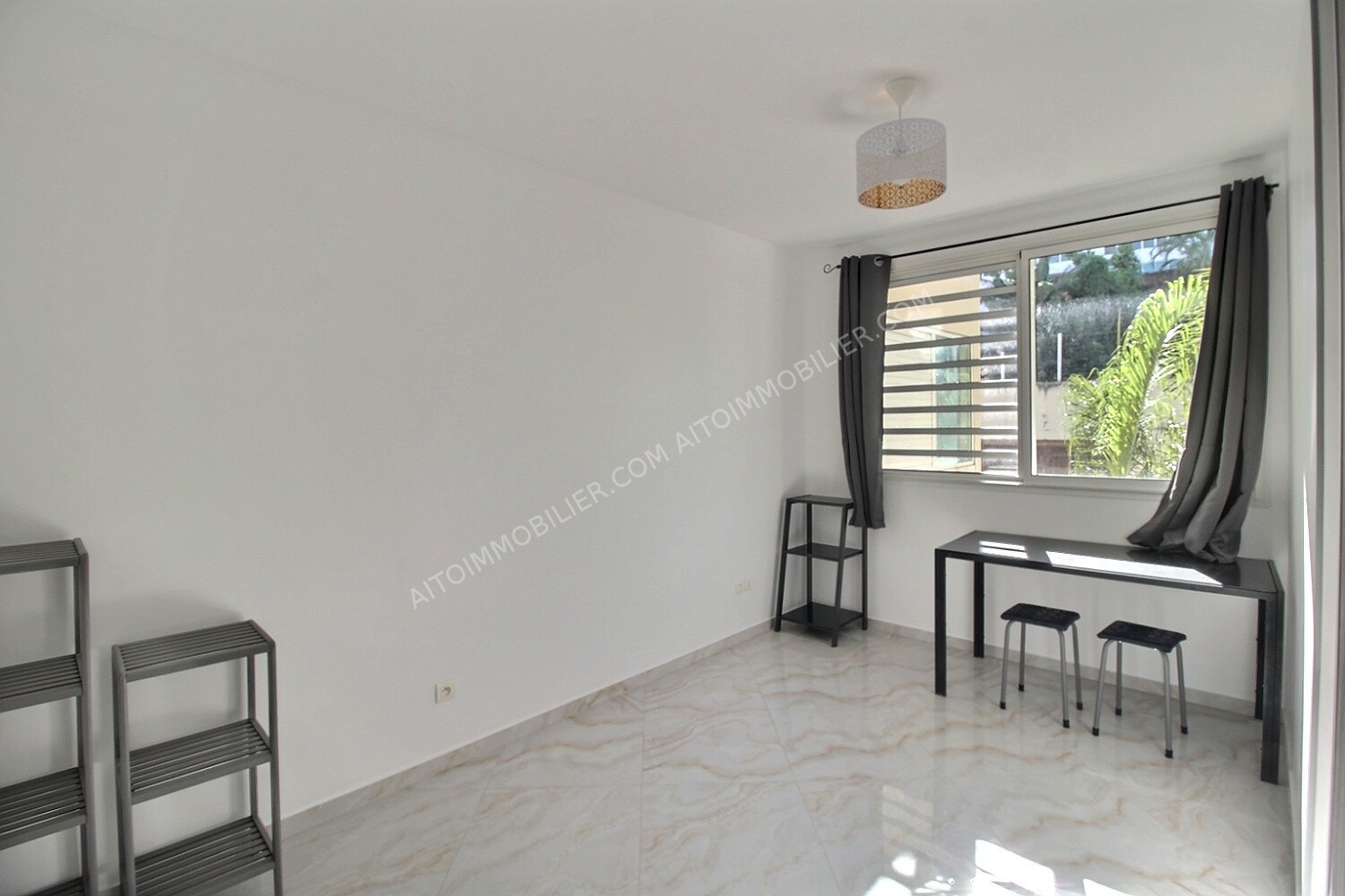 A LOUER APPARTEMENT F3 PUNAAUIA 6
