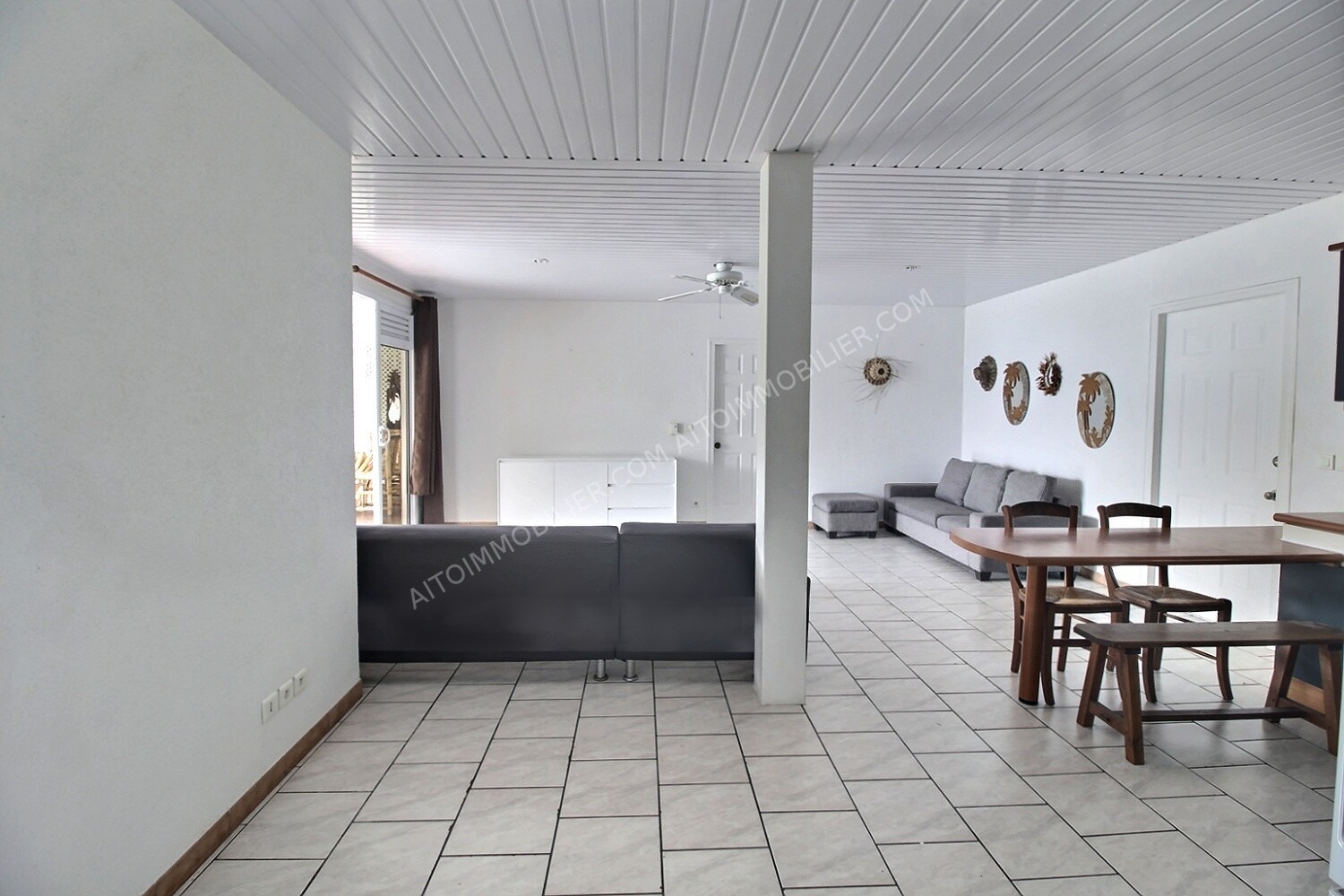 A LOUER BAS DE MAISON F5 PUNAAUIA 12