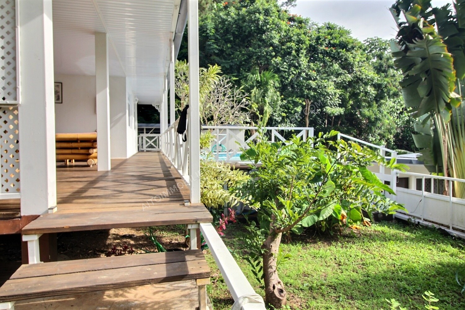 A LOUER BAS DE MAISON F5 PUNAAUIA 13