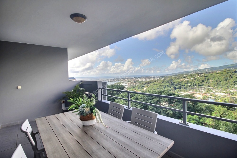 A LOUER APPARTEMENT F3 PAPEETE