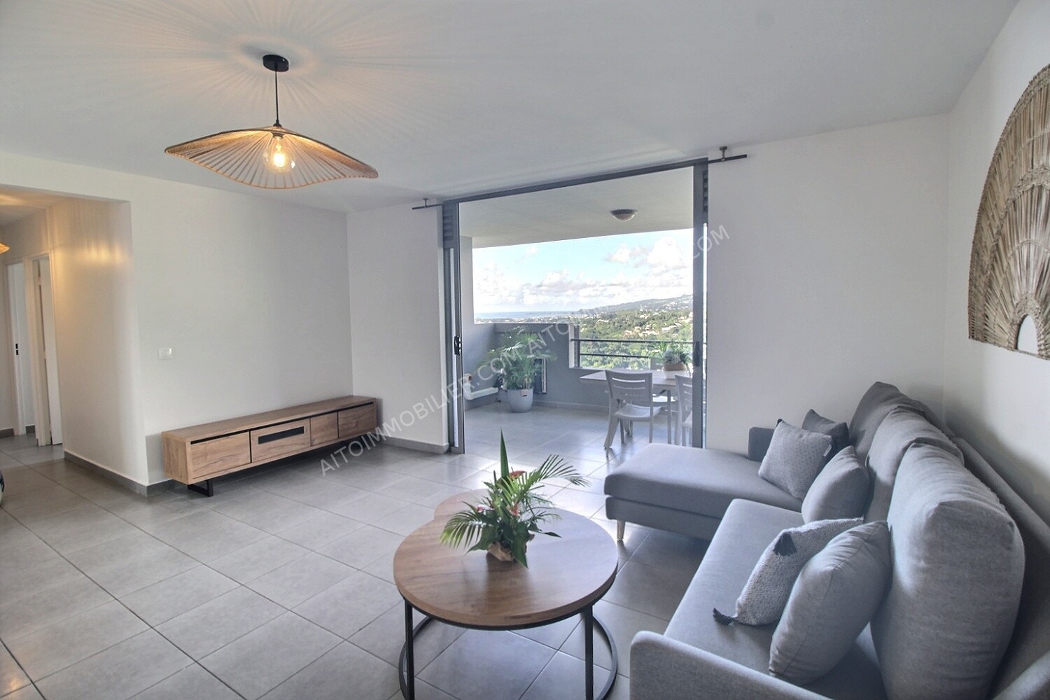 A LOUER APPARTEMENT F3 PAPEETE 9
