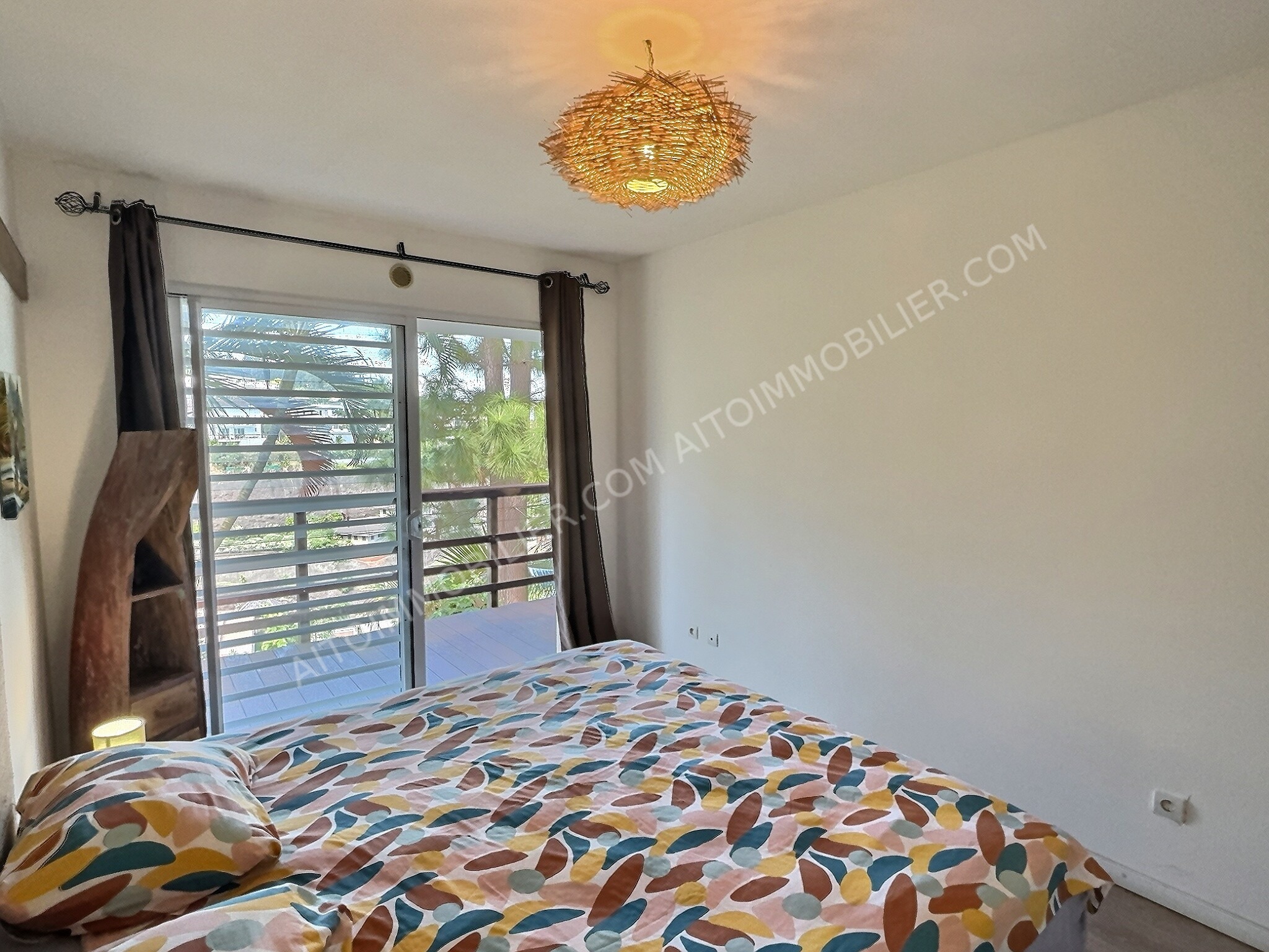 PUNAAUIA Vue mer et Moorea | Maison avec piscine en résidence sécurisée 13