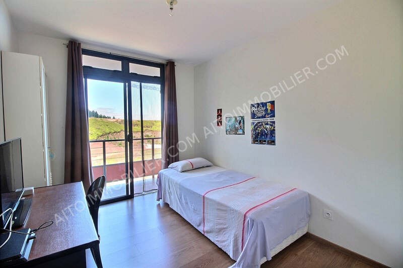A LOUER APPARTEMENT F4 MIRI 7