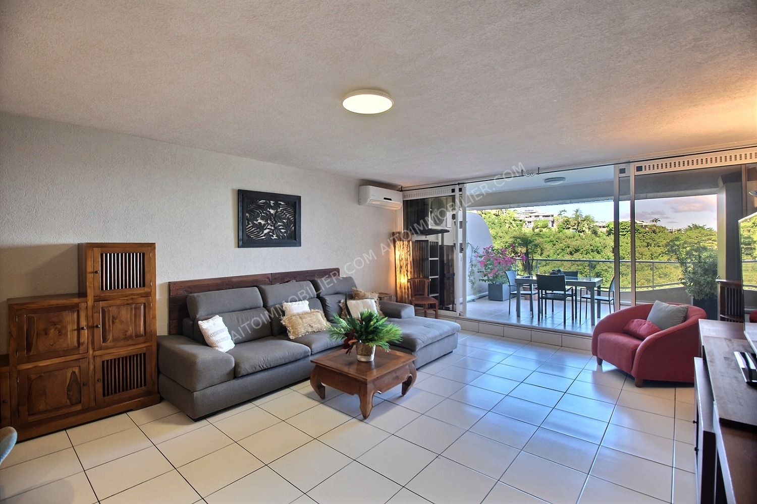 A VENDRE APPARTEMENT F2 PUNAAUIA 2