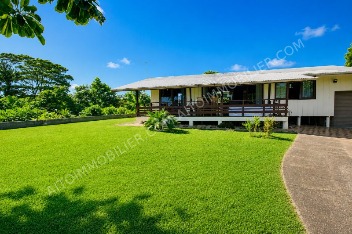 A VENDRE MAISON MAHINA
