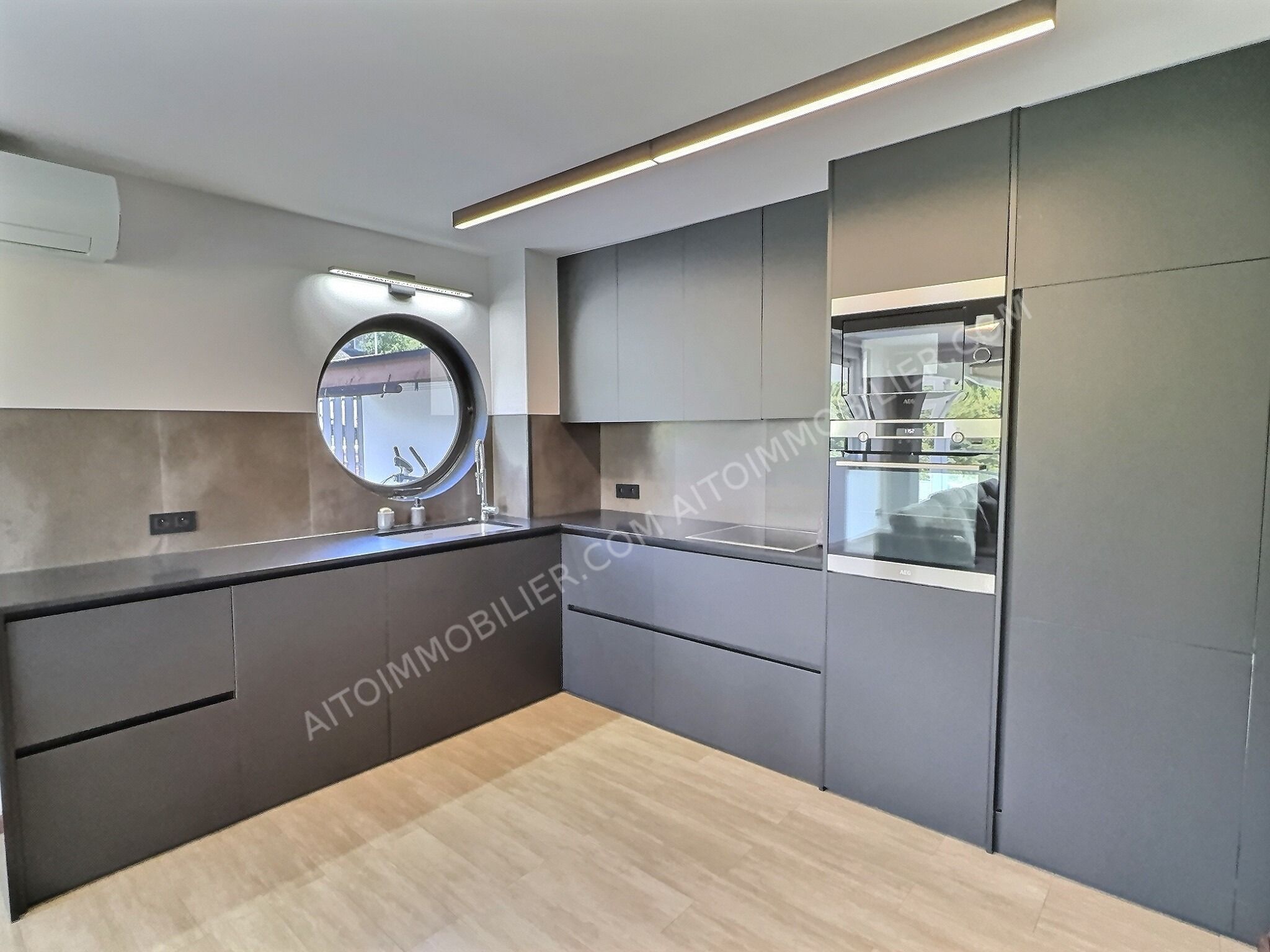 F3 DE STANDING  TERRASSE EXCEPTIONNELLE DE 113 M²  VUE RADE DE PAPEETE 5