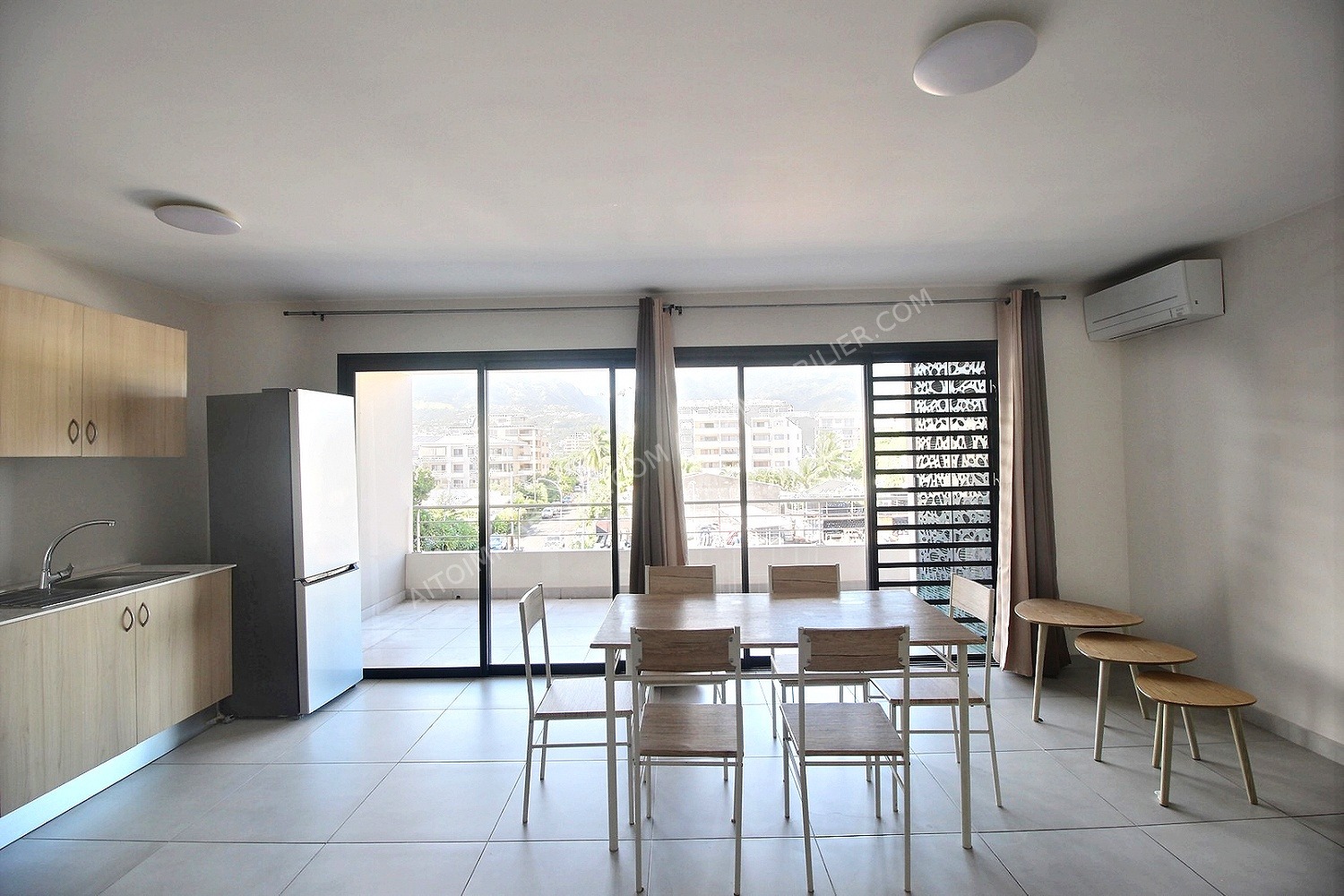APPARTEMENT F3 RESIDENCE QUEENSTONE 2