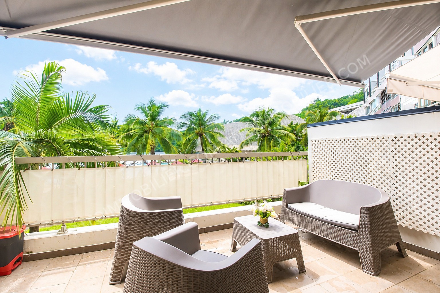 Vente appartement de type F1 sur Arue 6