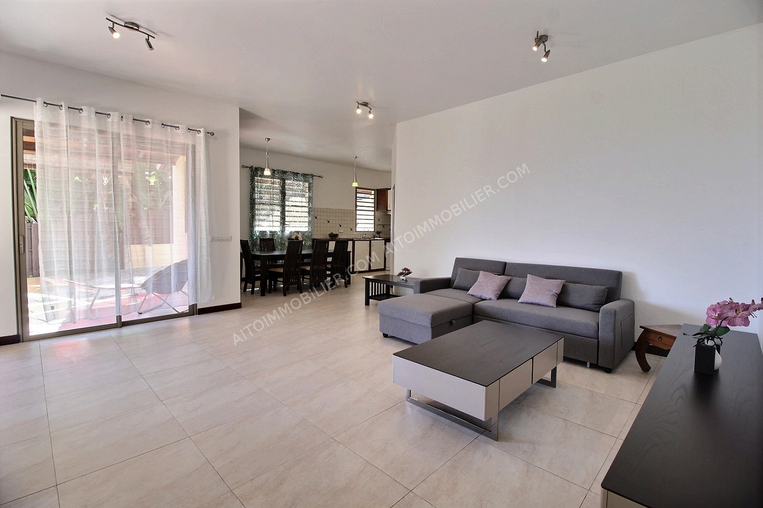 A LOUER BELLE MAISON PAPEETE TAHITI PIC ROUGE - 5 pièce(s) - 254 m2 4