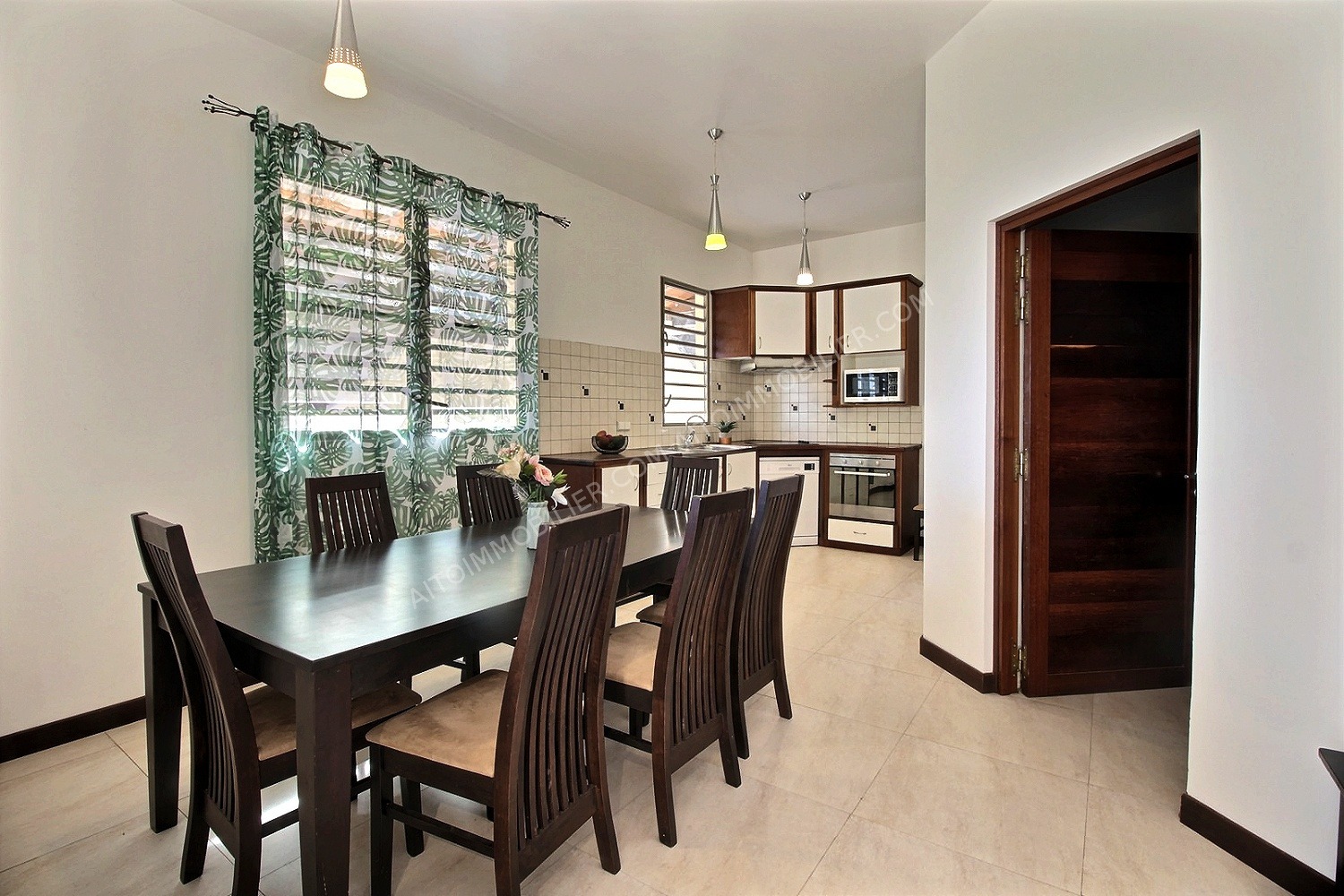 A LOUER BELLE MAISON PAPEETE TAHITI PIC ROUGE - 5 pièce(s) - 254 m2 3