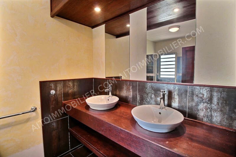 A LOUER BELLE MAISON PAPEETE TAHITI PIC ROUGE - 5 pièce(s) - 254 m2 8