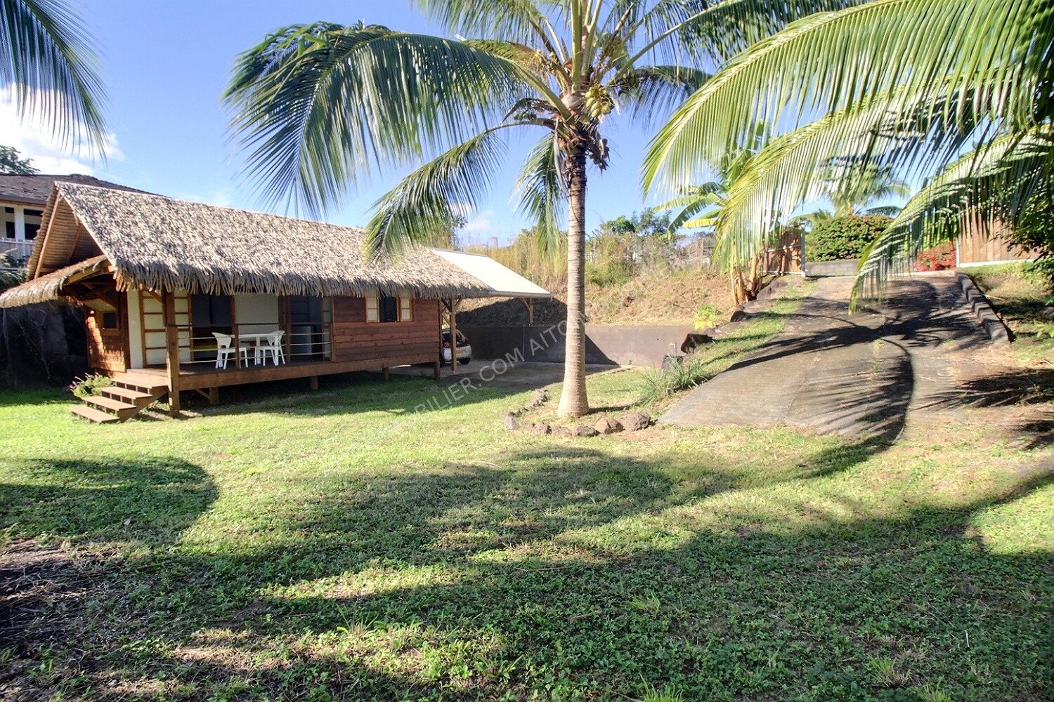 A LOUER PETITE MAISON DE TYPE F2 - PUNAAUIA 11