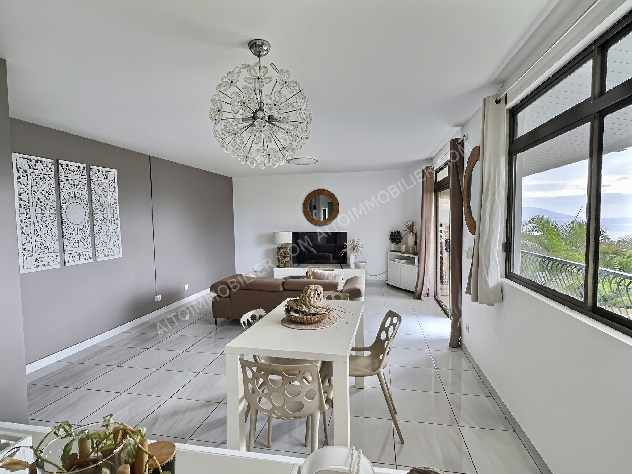 A LOUER APPARTEMENT F3 PAMATAI 4